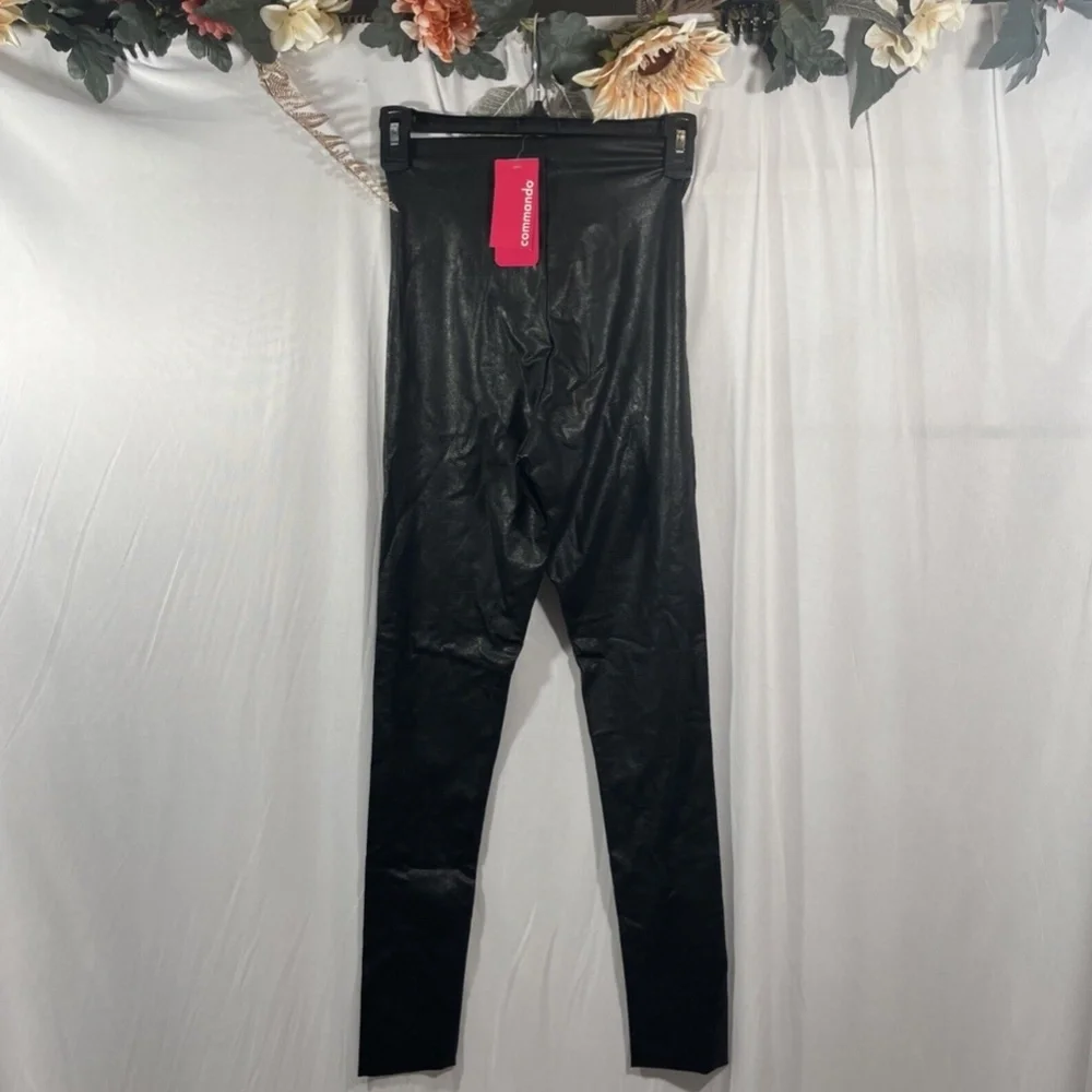 NWT $118 Commando [ Small ] Control Top Faux Leather Leggings in‎ Black